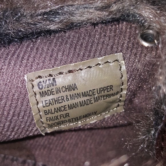 Brown boots - Picture 3 of 4